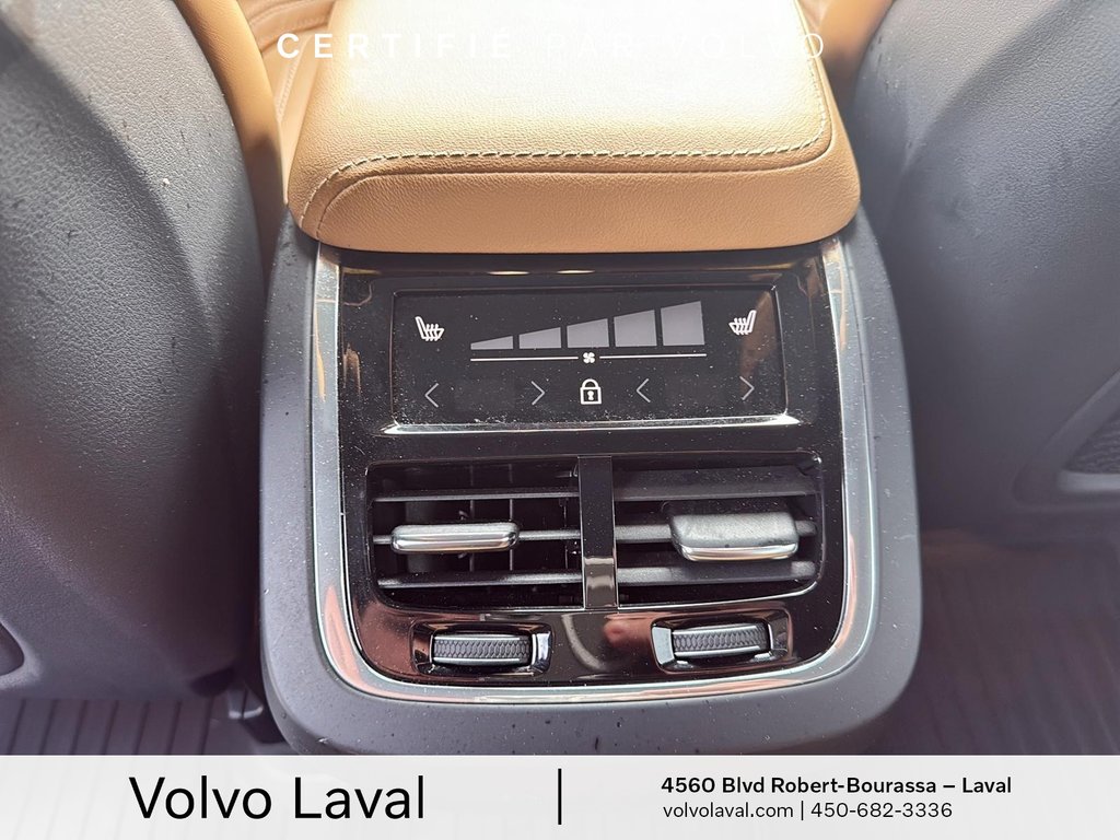 Volvo XC60 Ultimate Dark Theme 2023 à Laval, Québec - 10 - w1024h768px