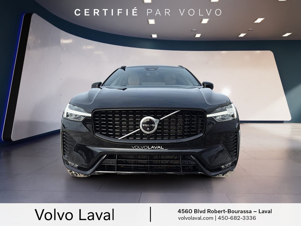 Volvo XC60 Ultimate Dark Theme 2023 à Laval, Québec - 2 - w1024h768px