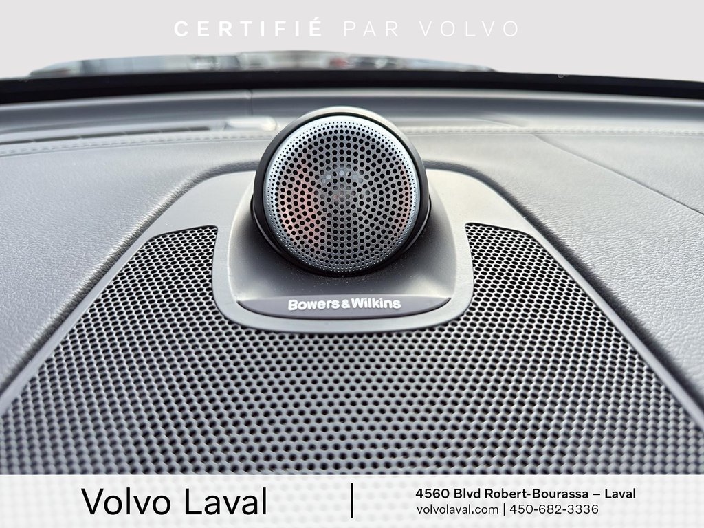 Volvo XC60 Ultimate Dark Theme 2023 à Laval, Québec - 18 - w1024h768px