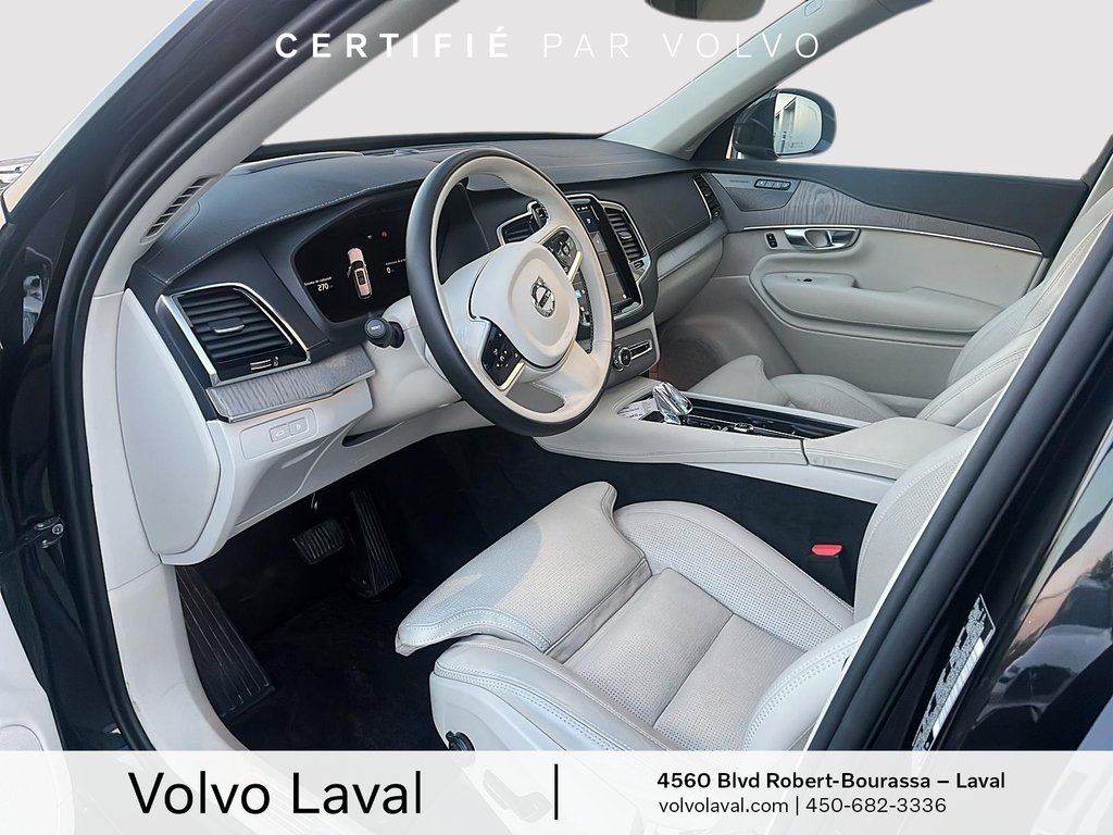 Volvo XC90 Plug-In Hybrid Ultra Bright Theme 2025 à Laval, Québec - 9 - w1024h768px