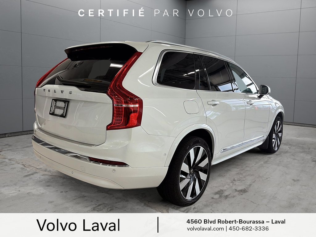 Volvo XC90 Plug-In Hybrid Ultra Bright Theme 2025 à Laval, Québec - 4 - w1024h768px