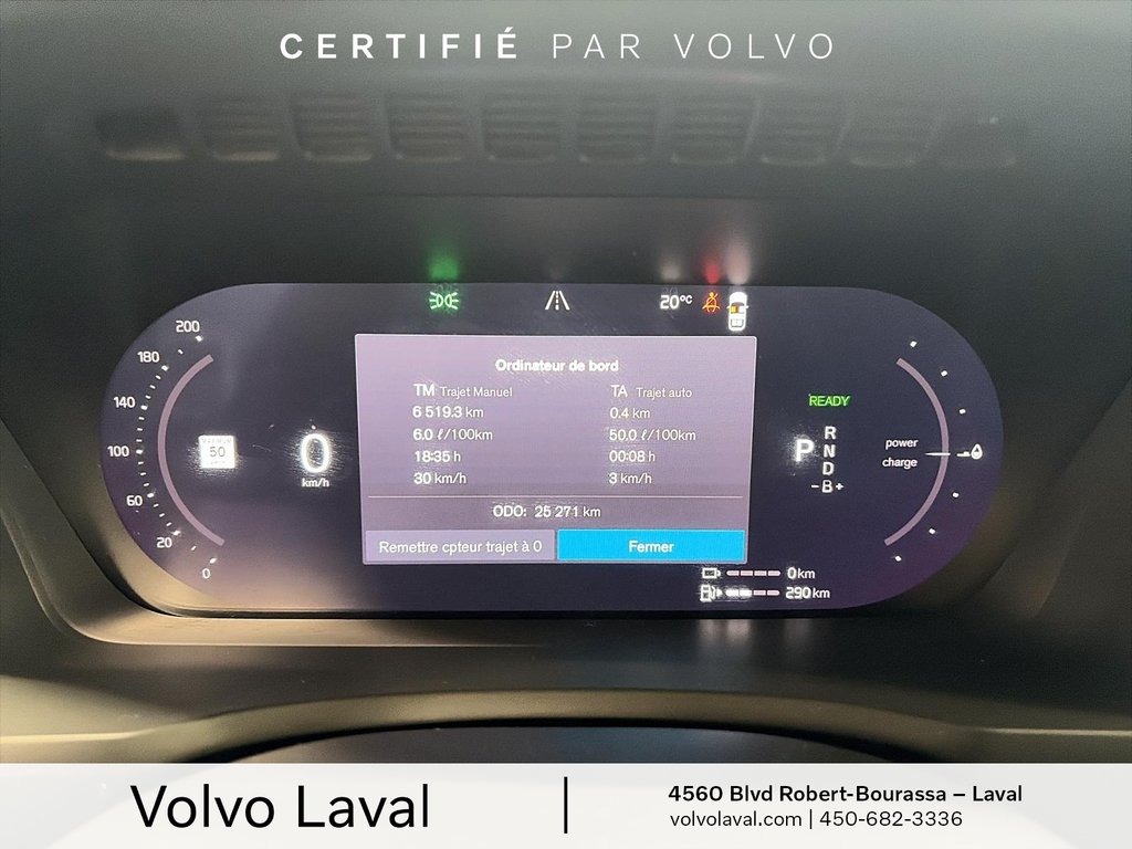Volvo XC90 Plug-In Hybrid Ultra Bright Theme 2025 à Laval, Québec - 12 - w1024h768px