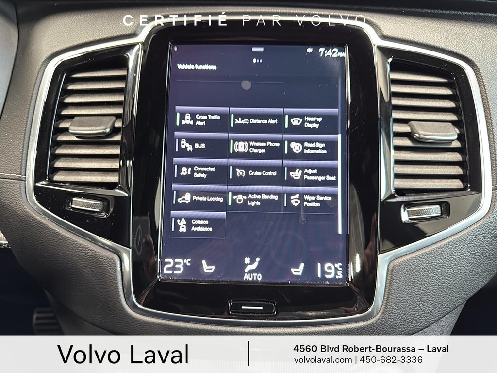 Volvo XC90 Recharge R-Design 2022 à Laval, Québec - 18 - w1024h768px