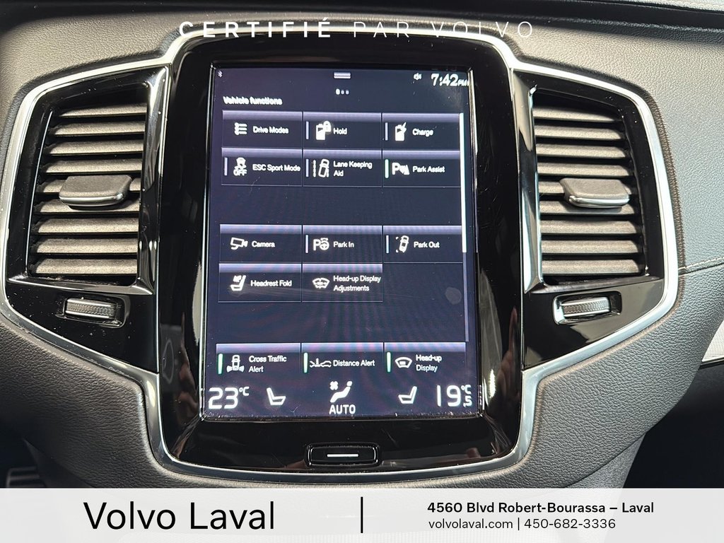 Volvo XC90 Recharge R-Design 2022 à Laval, Québec - 17 - w1024h768px