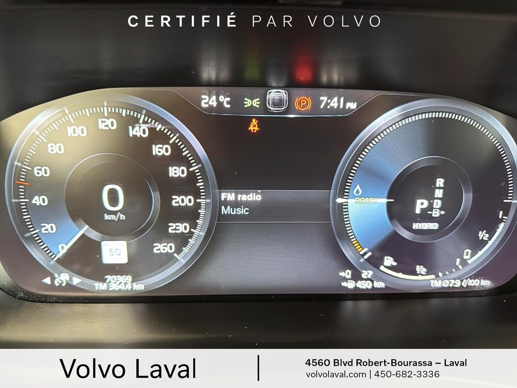 Volvo XC90 Recharge R-Design 2022 à Laval, Québec - 12 - w1024h768px