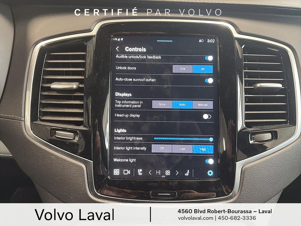 2023 Volvo XC90 Recharge Ultimate Dark Theme in Brossard, Quebec - 23 - w1024h768px