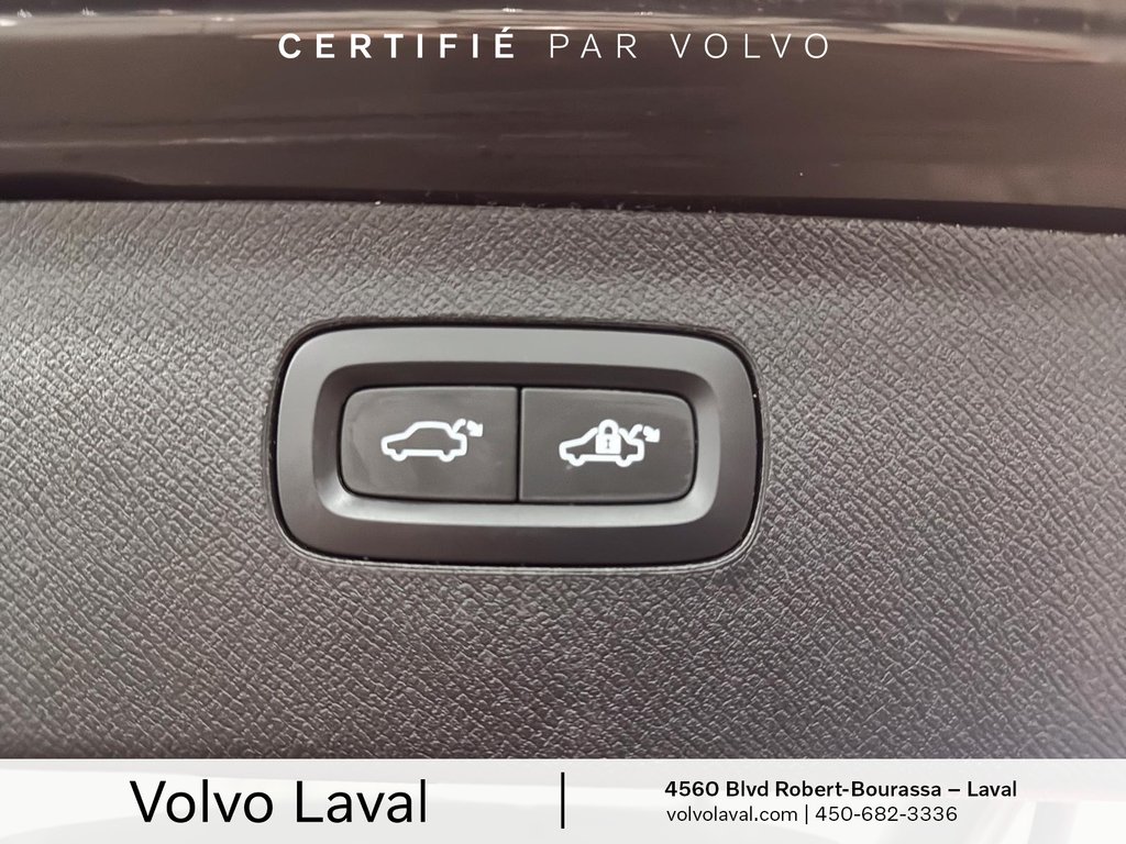 Volvo XC90 Recharge Plus Bright Theme 2024 à Brossard, Québec - 18 - w1024h768px