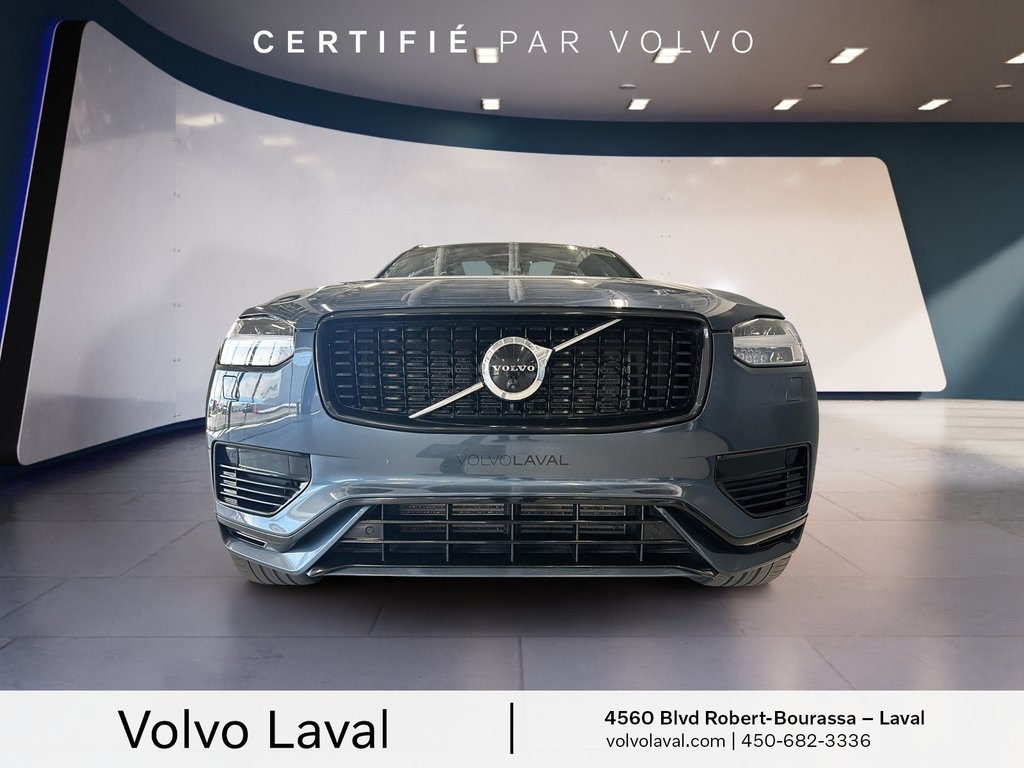 Volvo XC90 R-Design Hybrid Recharge T8 2021 à Laval, Québec - 2 - w1024h768px