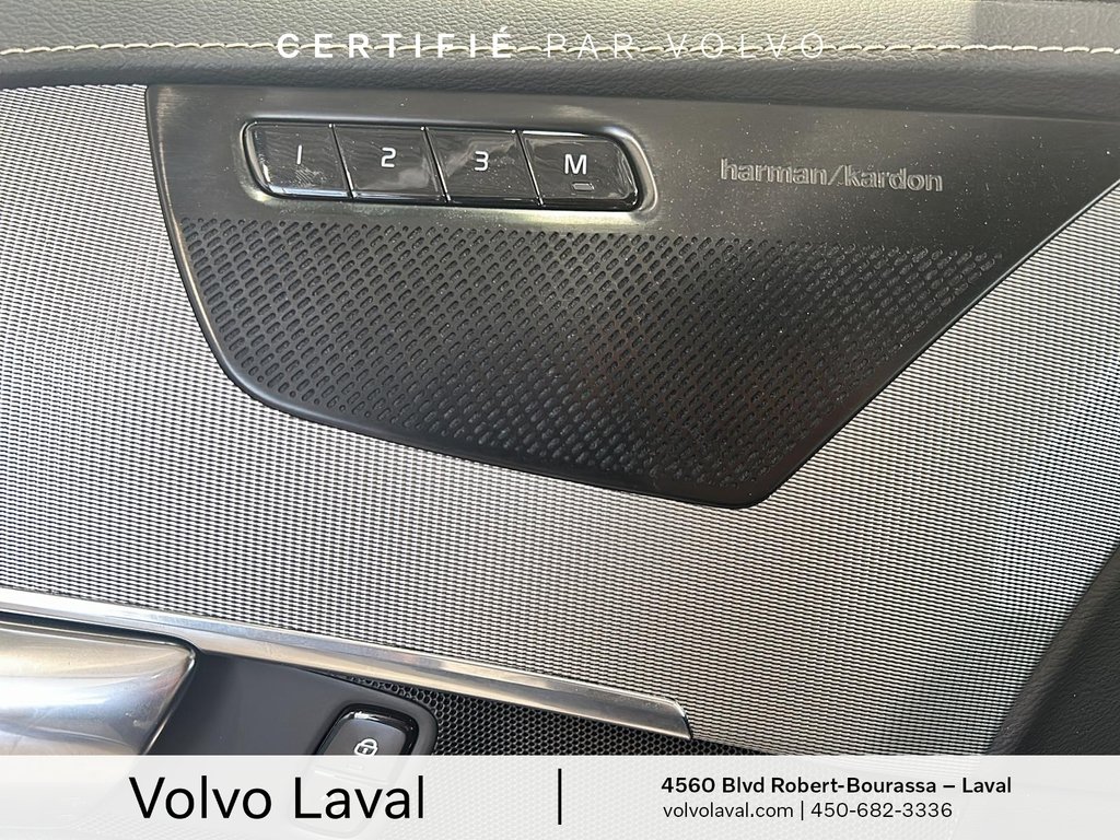 Volvo XC90 R-Design Hybrid Recharge T8 2021 à Laval, Québec - 21 - w1024h768px