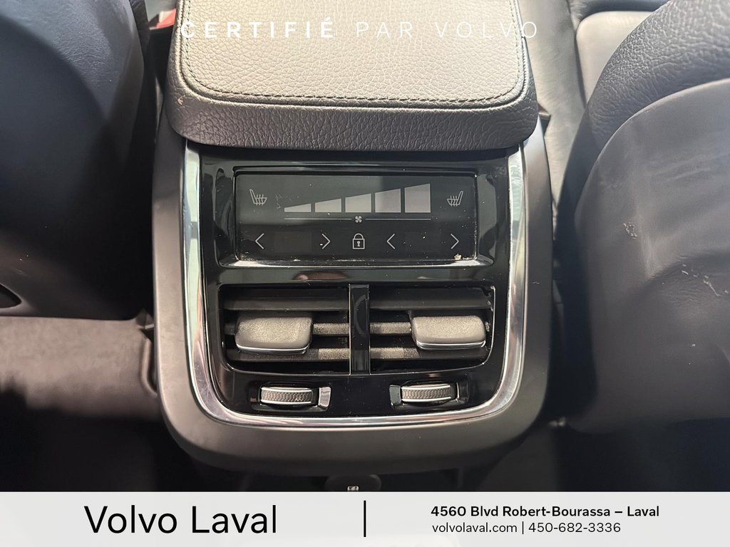 2021 Volvo XC90 in Laval, Quebec - 11 - w1024h768px
