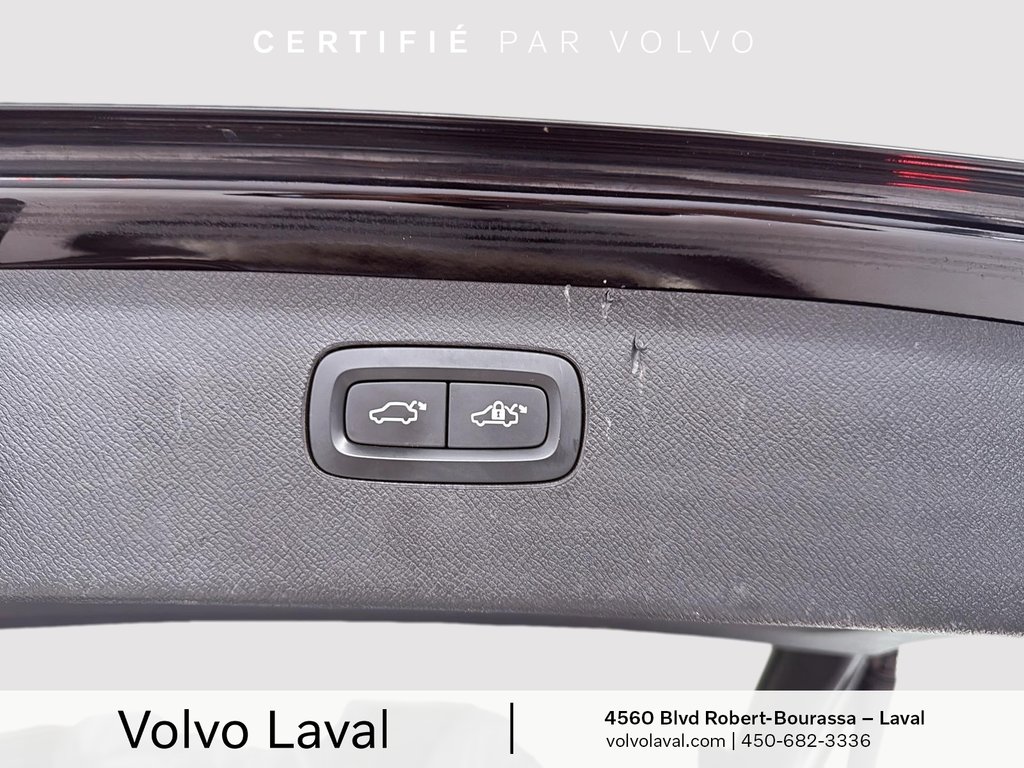 Volvo XC90 Momentum 2021 à Laval, Québec - 19 - w1024h768px