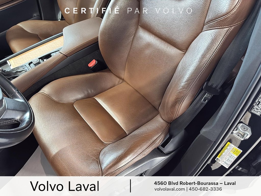 Volvo XC90 Momentum 2021 à Laval, Québec - 7 - w1024h768px