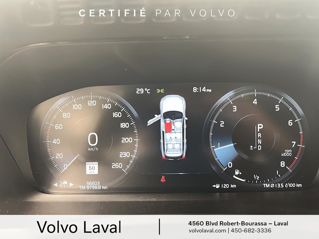 Volvo XC90 Momentum 2021 à Laval, Québec - 14 - w1024h768px