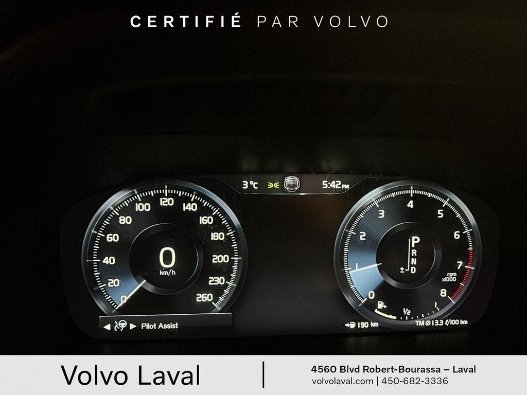 Volvo XC90 Momentum 2021 à Laval, Québec - 16 - w1024h768px