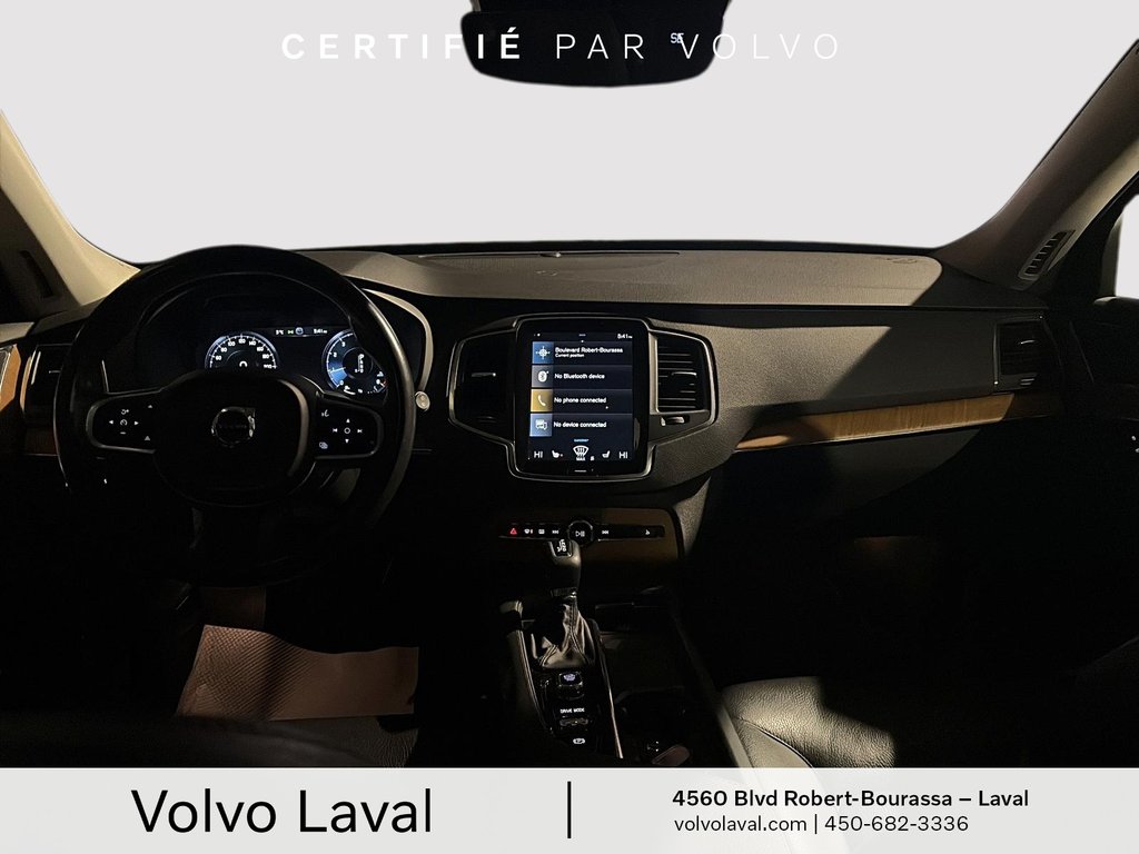 Volvo XC90 Momentum 2021 à Laval, Québec - 12 - w1024h768px