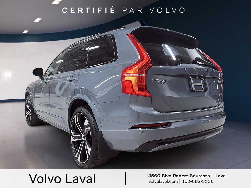 2022 Volvo XC90 R-Design in Laval, Quebec - 6 - w1024h768px