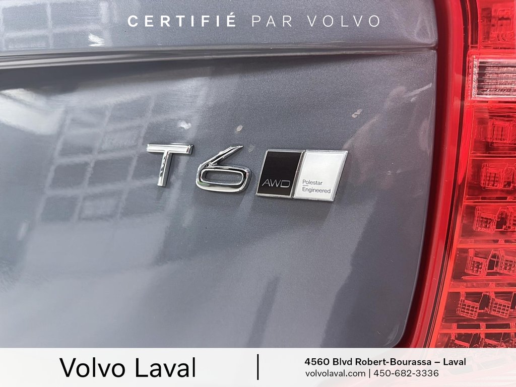 2022 Volvo XC90 R-Design in Laval, Quebec - 24 - w1024h768px