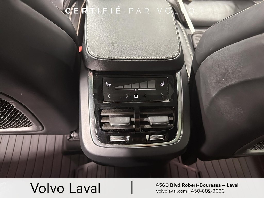 2022 Volvo XC90 R-Design in Laval, Quebec - 12 - w1024h768px