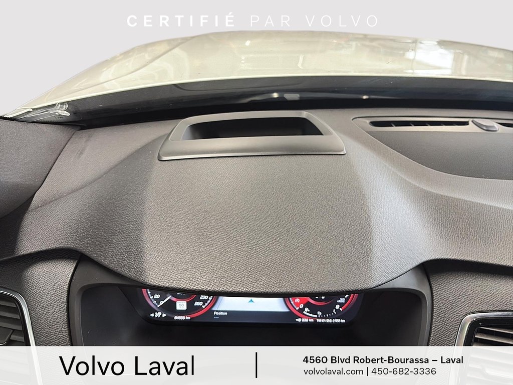 2022 Volvo XC90 Momentum in Laval, Quebec - 21 - w1024h768px