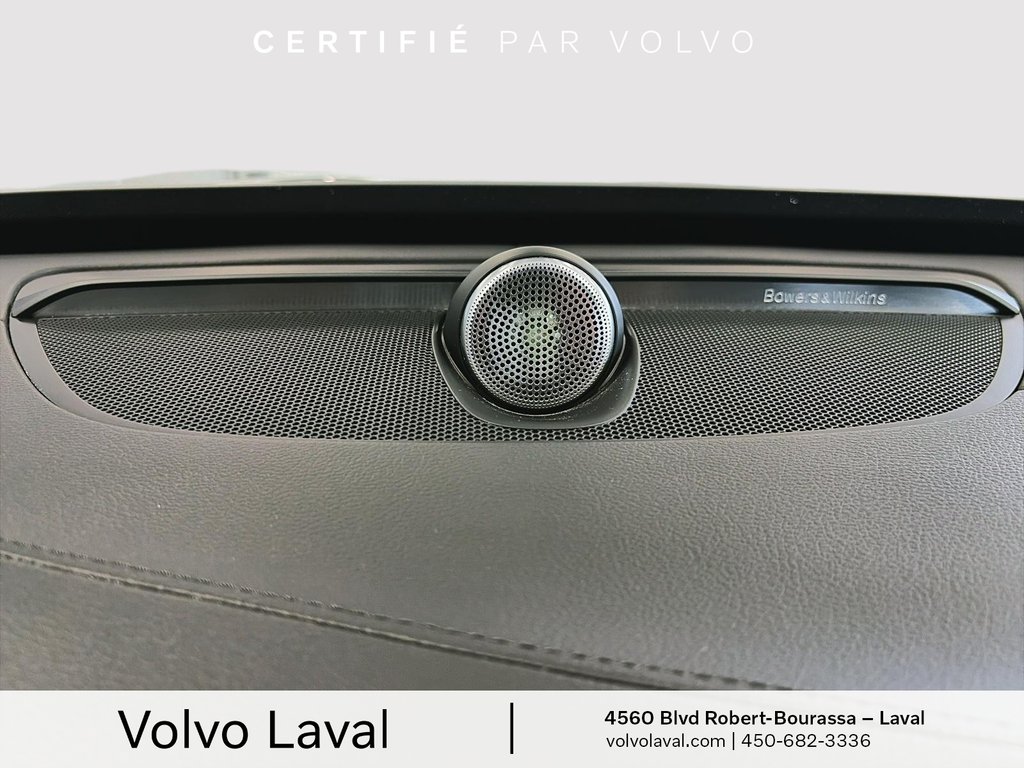 Volvo XC90 Ultimate Bright Theme 2024 à Laval, Québec - 18 - w1024h768px