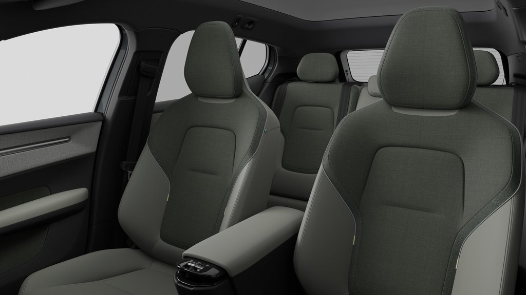 2026 Volvo EX30 PLUS in Laval, Quebec - 11 - w1024h768px