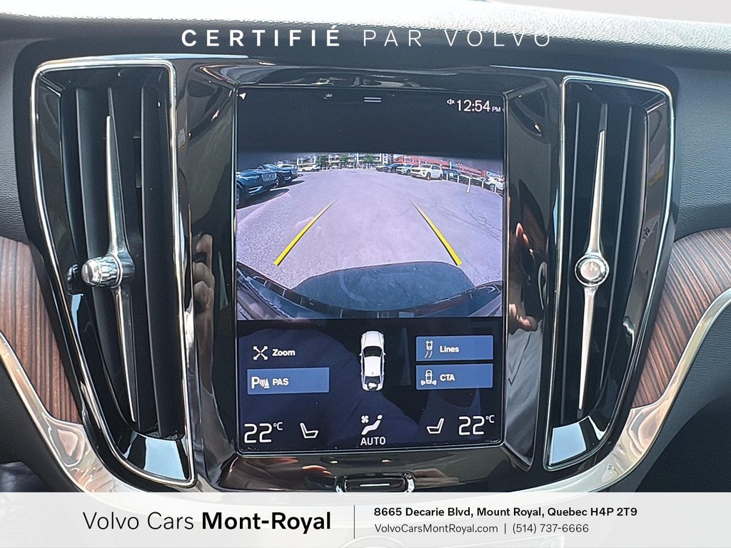 2022 Volvo S60 Momentum in Laval, Quebec - 18 - w1024h768px
