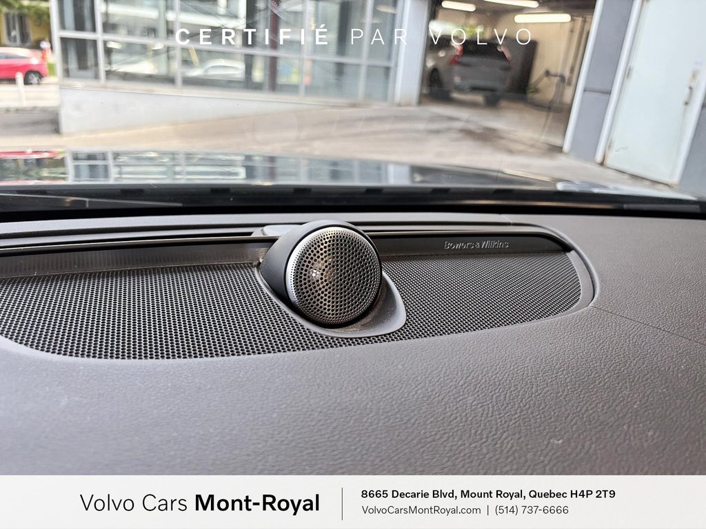 2022 Volvo S90 Recharge Plug-In Hybrid Inscription Plug-In Hybrid T8 in Laval, Quebec - 14 - w1024h768px