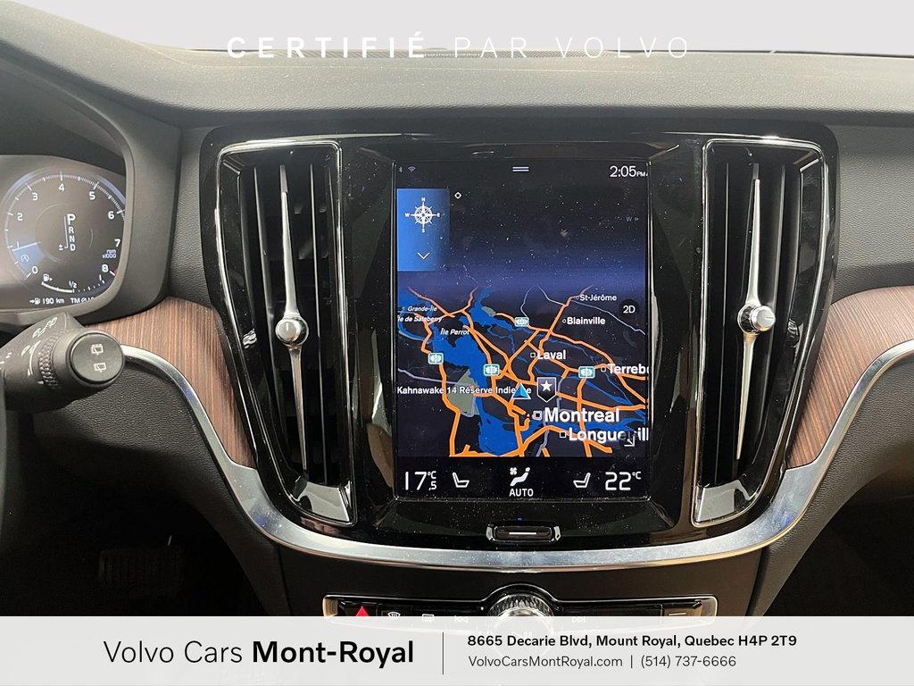 Volvo V60 Cross Country  2021 à Laval, Québec - 15 - w1024h768px