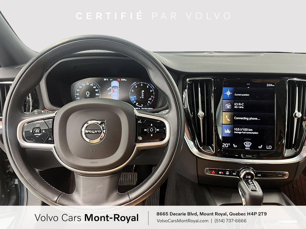 Volvo V60 Cross Country  2021 à Laval, Québec - 10 - w1024h768px