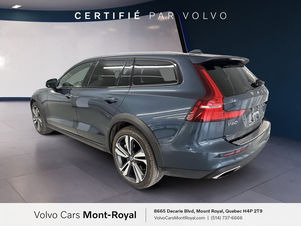 Volvo V60 Cross Country  2021 à Laval, Québec - 4 - w1024h768px