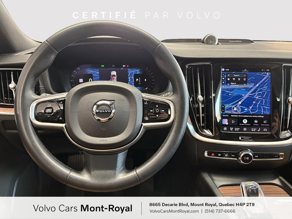 Volvo V60 Cross Country Ultimate 2023 à Laval, Québec - 11 - w1024h768px