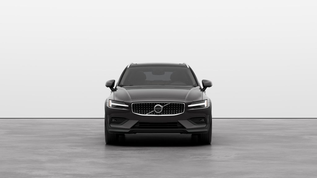 2025 Volvo V60 Cross Country ULTRA in Laval, Quebec - 3 - w1024h768px