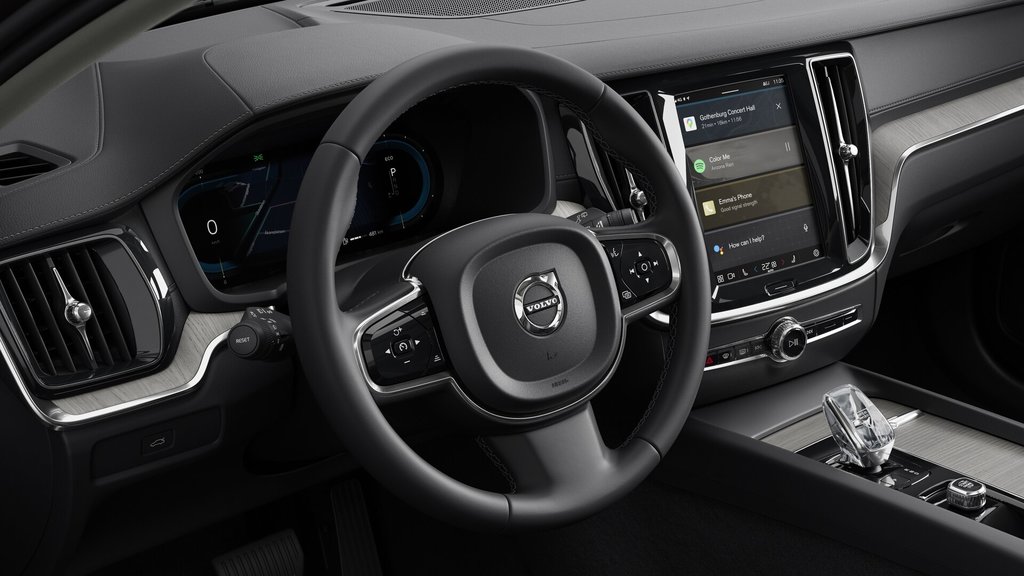 2025 Volvo V60 Cross Country ULTRA in Laval, Quebec - 12 - w1024h768px