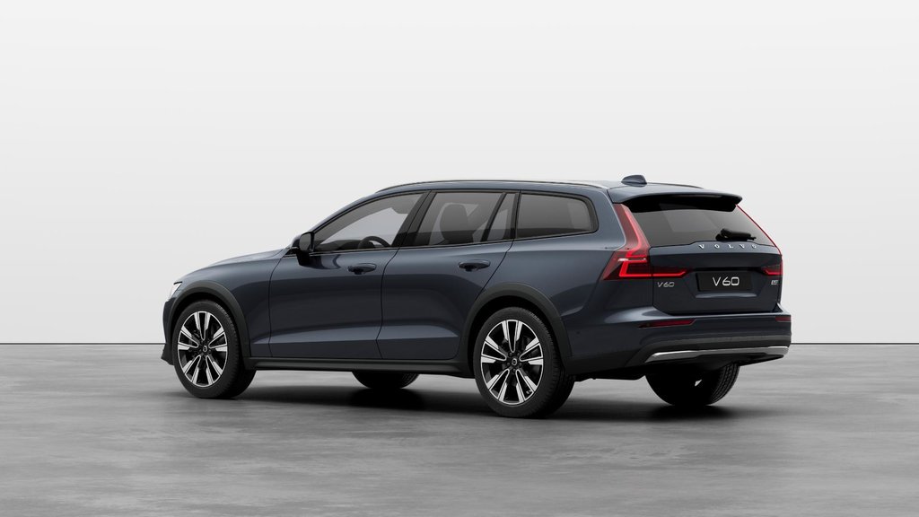 2026 Volvo V60 CROSS COUNTRY ULTRA in Brossard, Quebec - 2 - w1024h768px