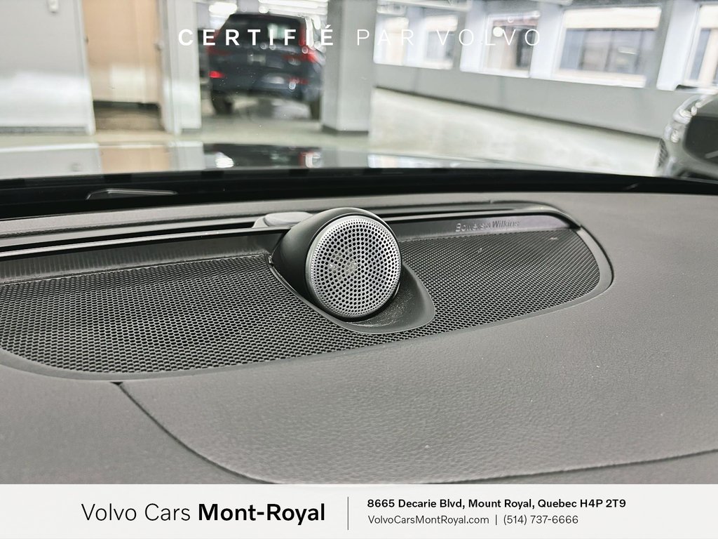 2023 Volvo V60 Ultimate Dark Theme B6 in Brossard, Quebec - 14 - w1024h768px