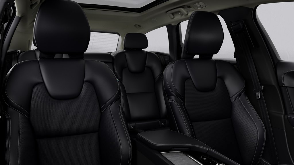 2025 Volvo V90 Cross Country ULTRA in Laval, Quebec - 10 - w1024h768px