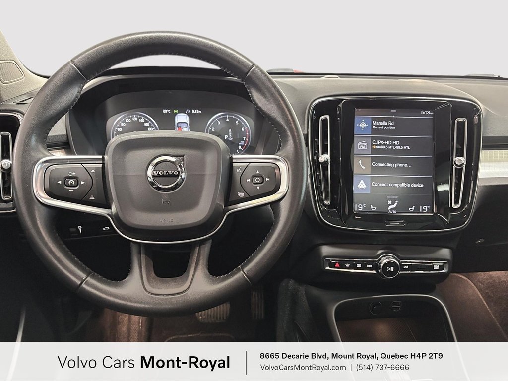 Volvo XC40 Momentum 2019 à Laval, Québec - 10 - w1024h768px