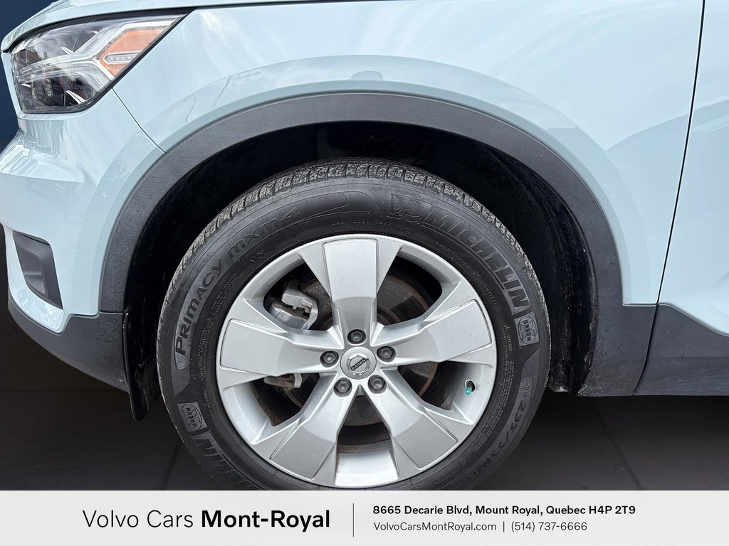 Volvo XC40 Momentum 2019 à Laval, Québec - 5 - w1024h768px