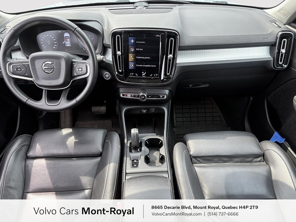 Volvo XC40 Momentum 2019 à Laval, Québec - 7 - w1024h768px