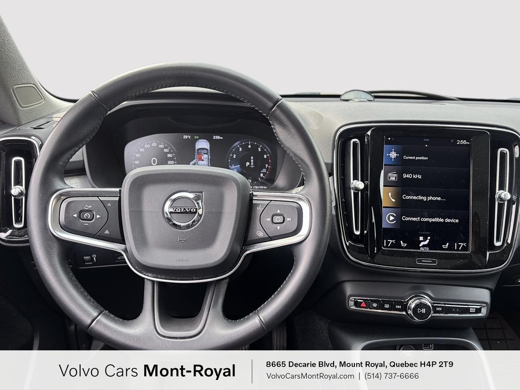 Volvo XC40 Momentum 2019 à Laval, Québec - 9 - w1024h768px