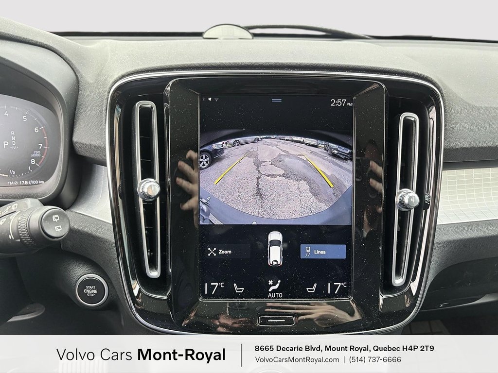 Volvo XC40 Momentum 2019 à Laval, Québec - 13 - w1024h768px