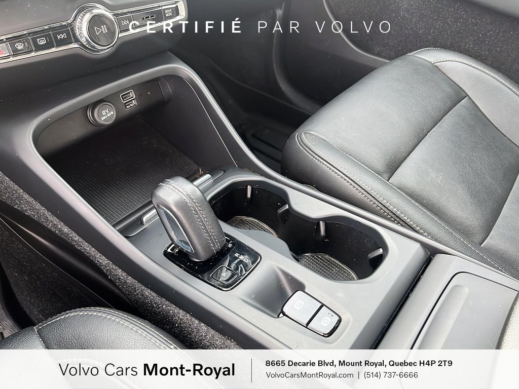 Volvo XC40 Momentum T5 2021 à Laval, Québec - 13 - w1024h768px