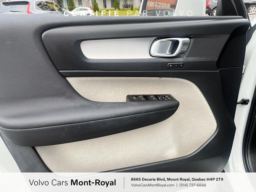 Volvo XC40 Momentum T5 2021 à Laval, Québec - 9 - w1024h768px