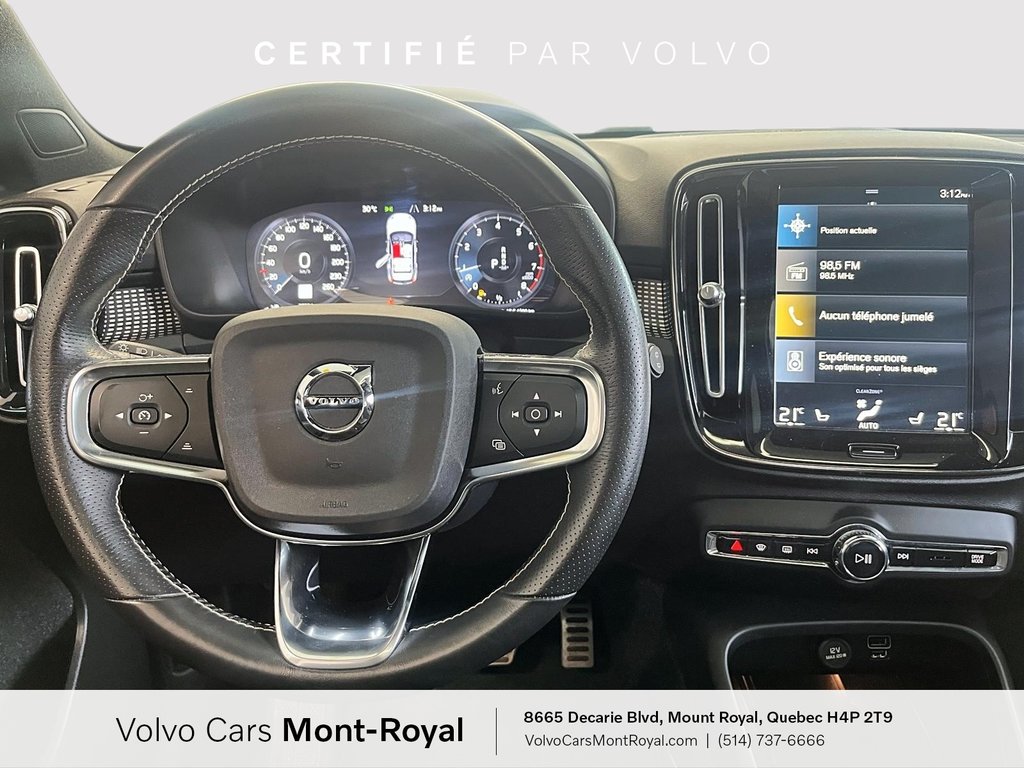 Volvo XC40 R-Design 2021 à Laval, Québec - 10 - w1024h768px