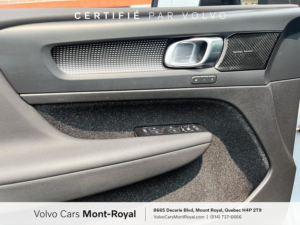 Volvo XC40 R-Design T5 2021 à Laval, Québec - 9 - w1024h768px