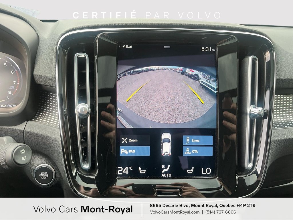 Volvo XC40 R-Design 2022 à Laval, Québec - 14 - w1024h768px