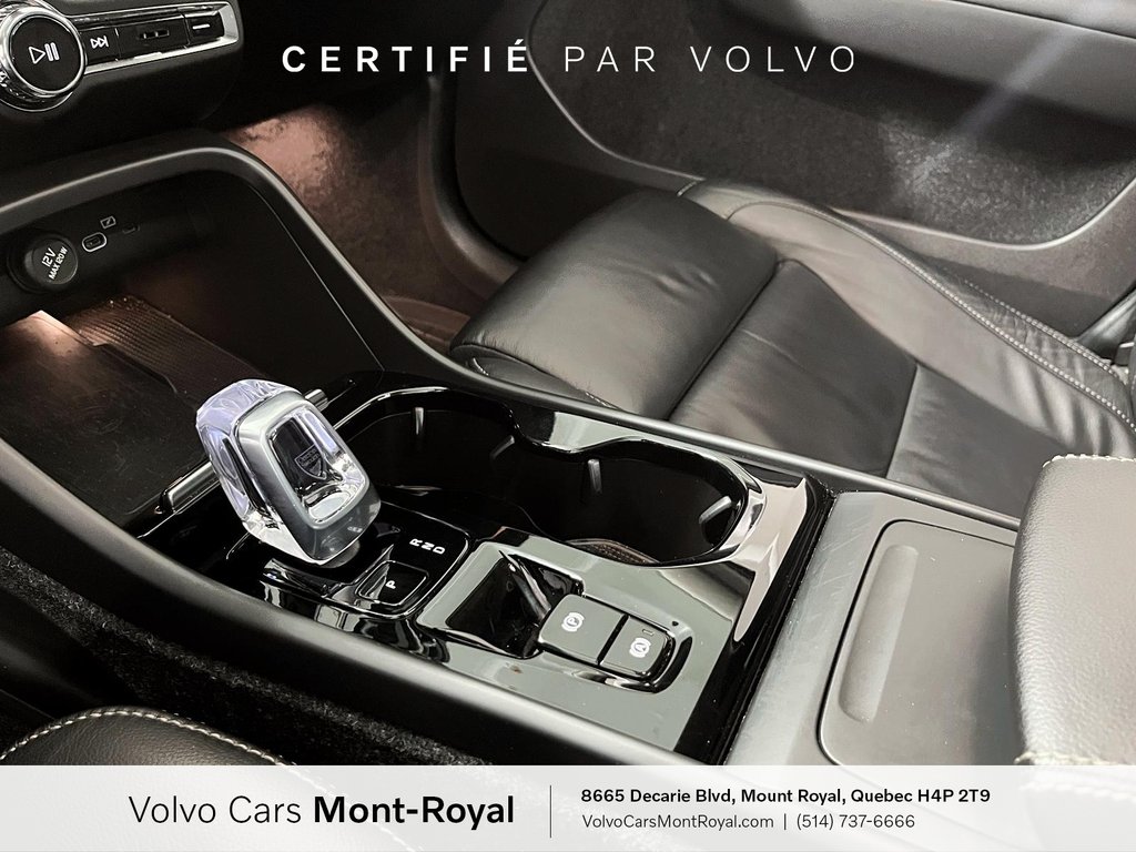2023 Volvo XC40 Plus Bright Theme in Laval, Quebec - 13 - w1024h768px