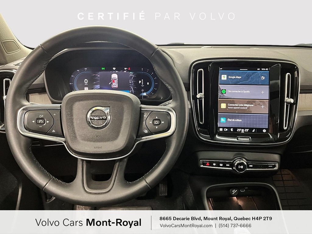 2023 Volvo XC40 Plus Bright Theme in Laval, Quebec - 10 - w1024h768px