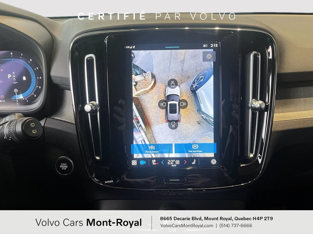 2024 Volvo XC40 Ultimate Bright Theme in Laval, Quebec - 13 - w1024h768px