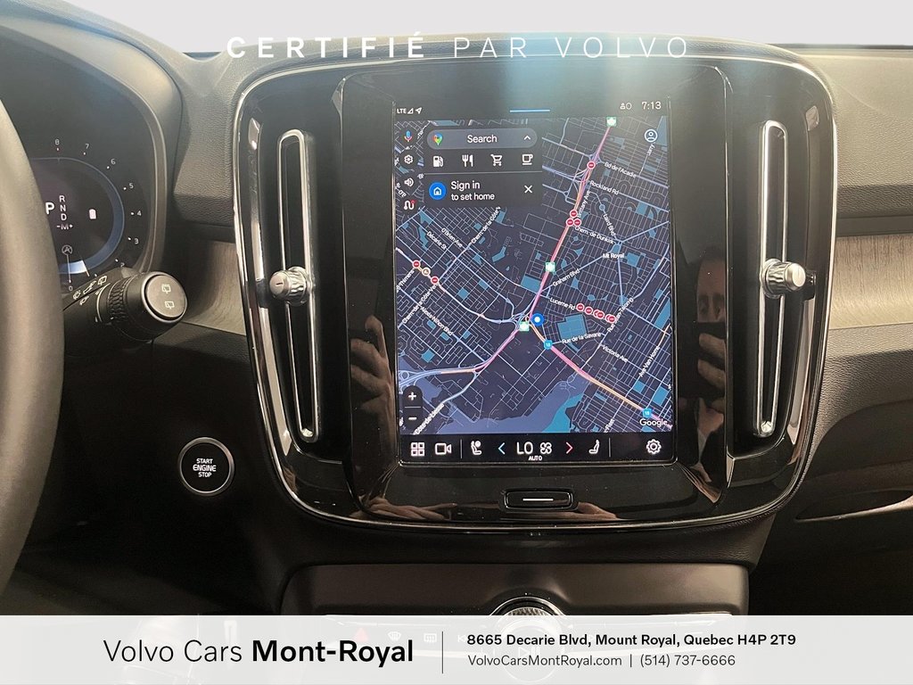 Volvo XC40 Ultimate Bright Theme 2024 à Laval, Québec - 14 - w1024h768px